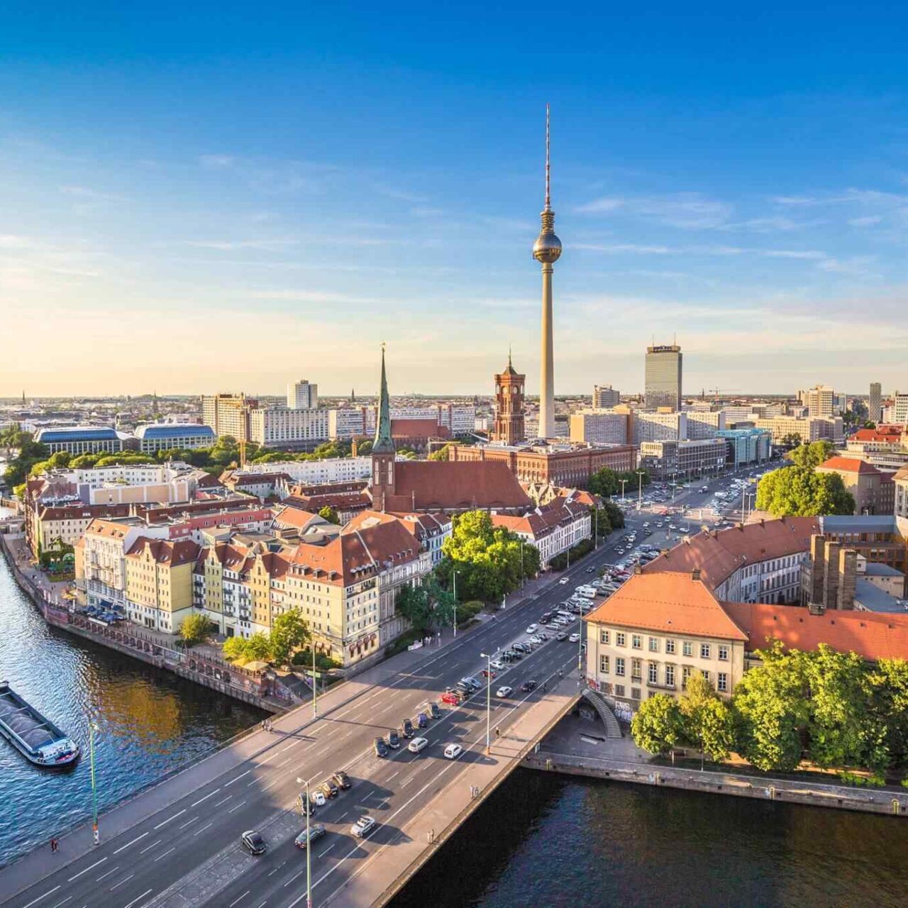 https://westchestertravel.com/wp-content/uploads/2018/09/destination-berlin-05-2-1280x1280.jpg