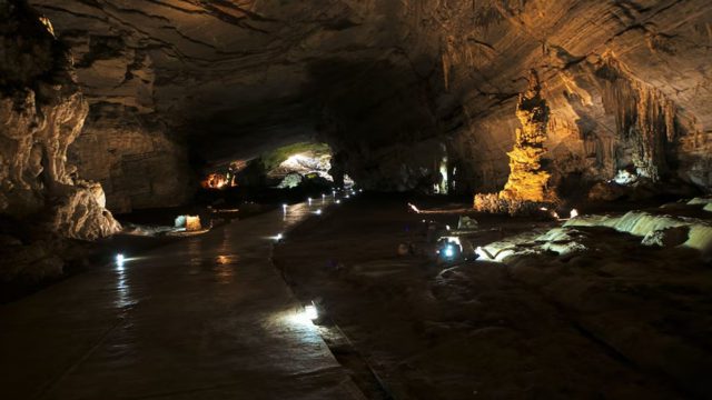 https://westchestertravel.com/wp-content/uploads/2023/08/Caves-640x360.jpg