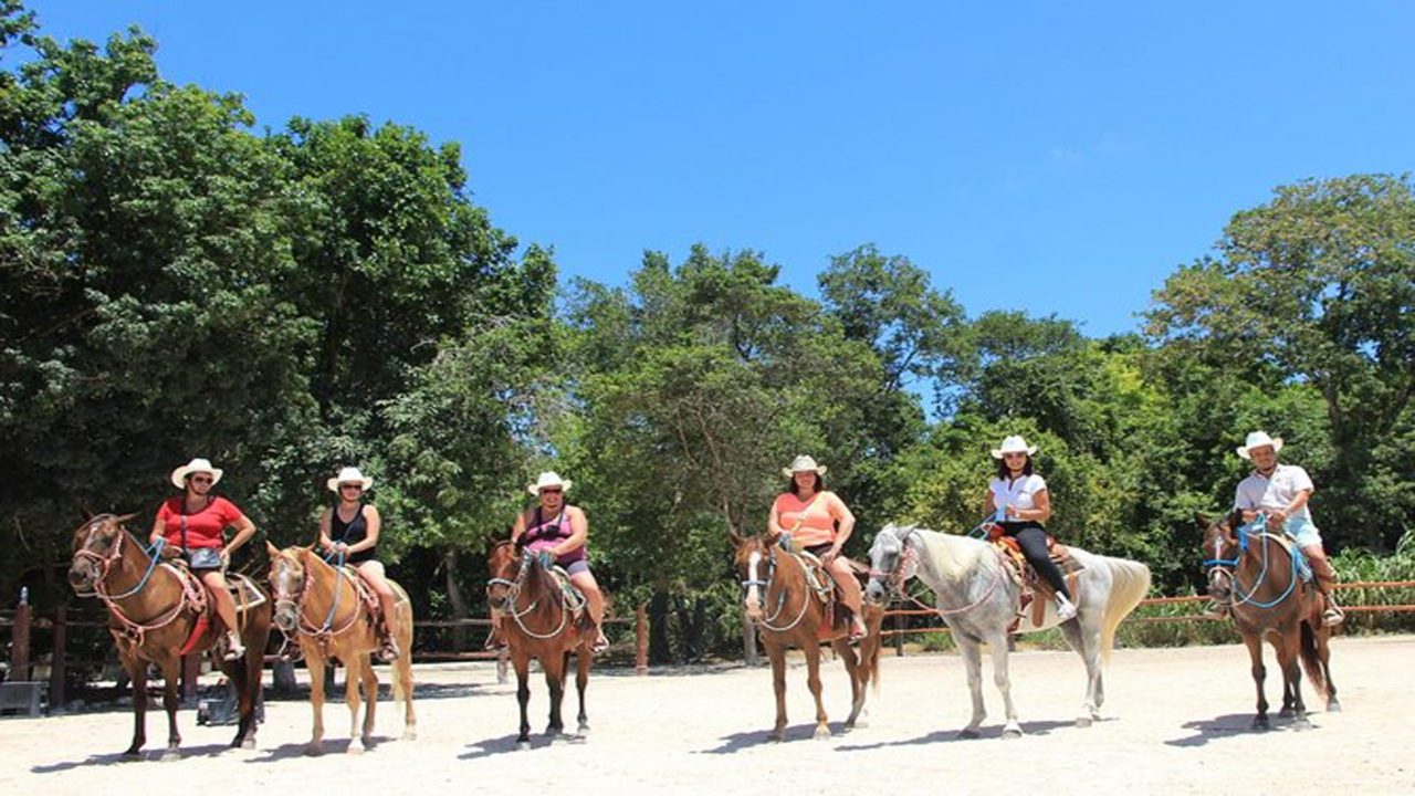 https://westchestertravel.com/wp-content/uploads/2023/08/Horseback-Riding-2-1280x720.jpg