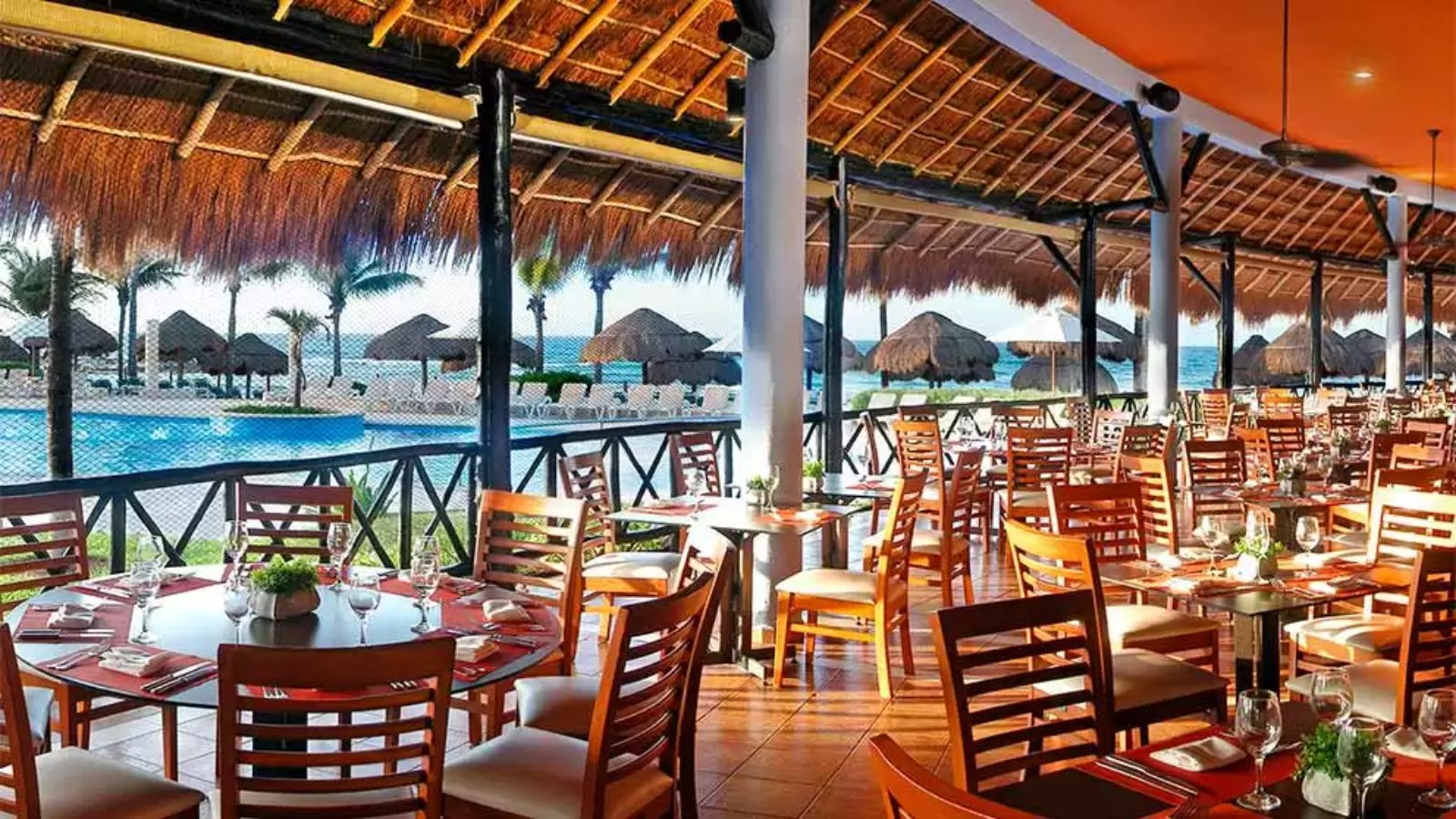 catalonia-riviera-maya-labrisarestaurant