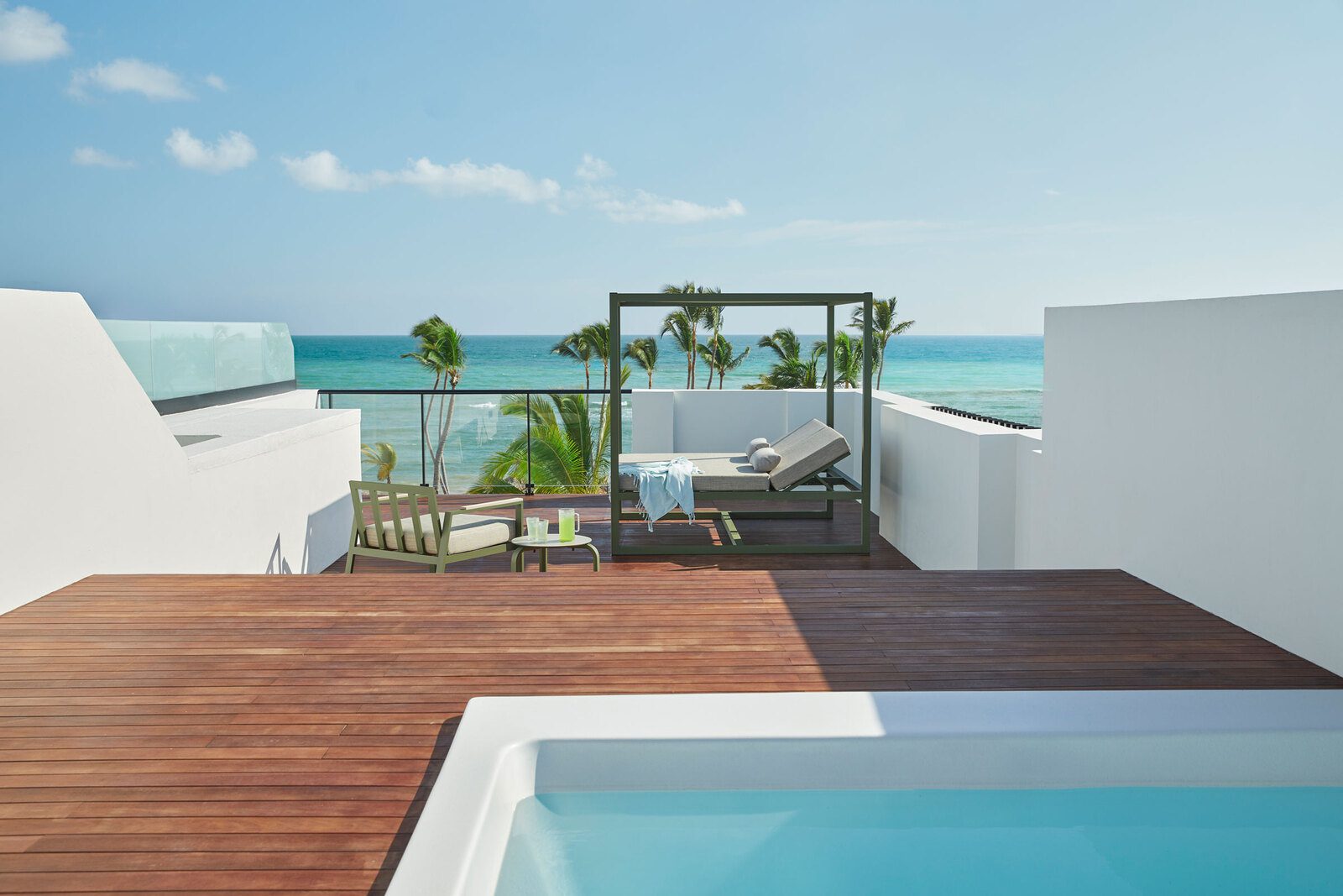 Finest-Punta-Cana-Romantic-honeymoon-suite-with-private-rooftop-terrace-area