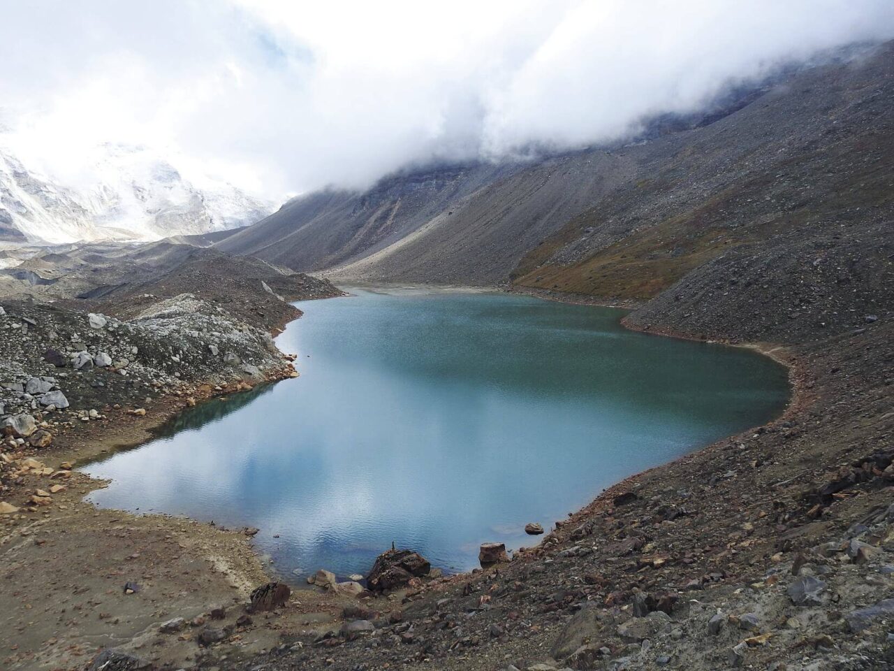 https://westchestertravel.com/wp-content/uploads/2024/09/kedar-tal-Shiva-lake-1-1280x960.jpg